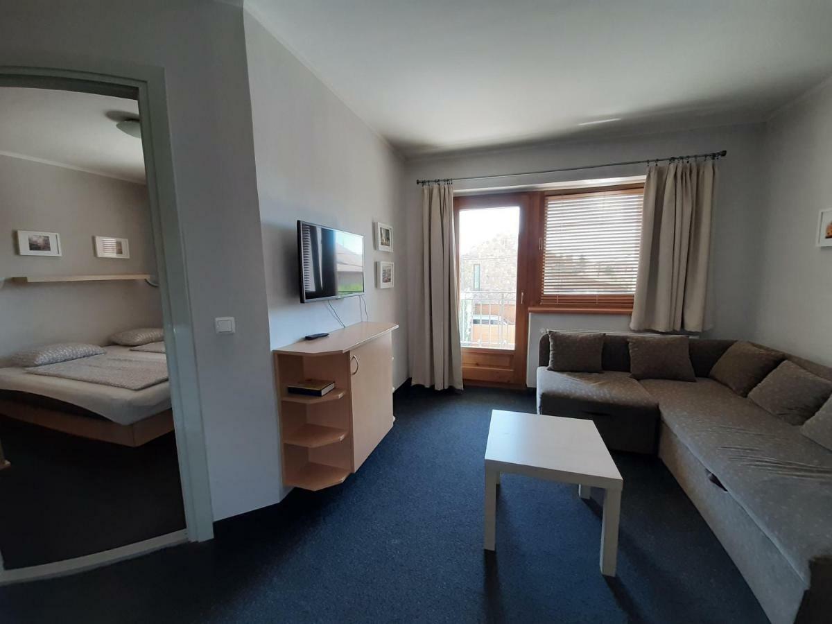Familia Apartmanhaz Keszthely Ngoại thất bức ảnh
