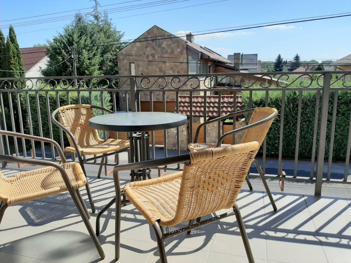 Familia Apartmanhaz Keszthely Ngoại thất bức ảnh